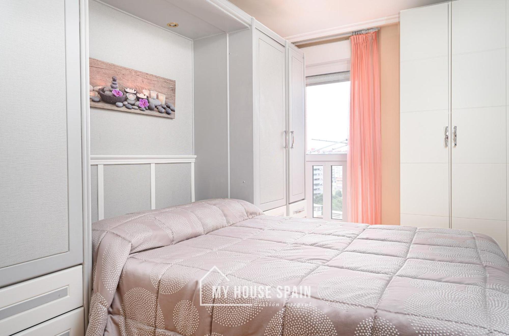 Myhousespain - Amplio Apartamento Con Vistas En Pleno Centro Gijon Bagian luar foto