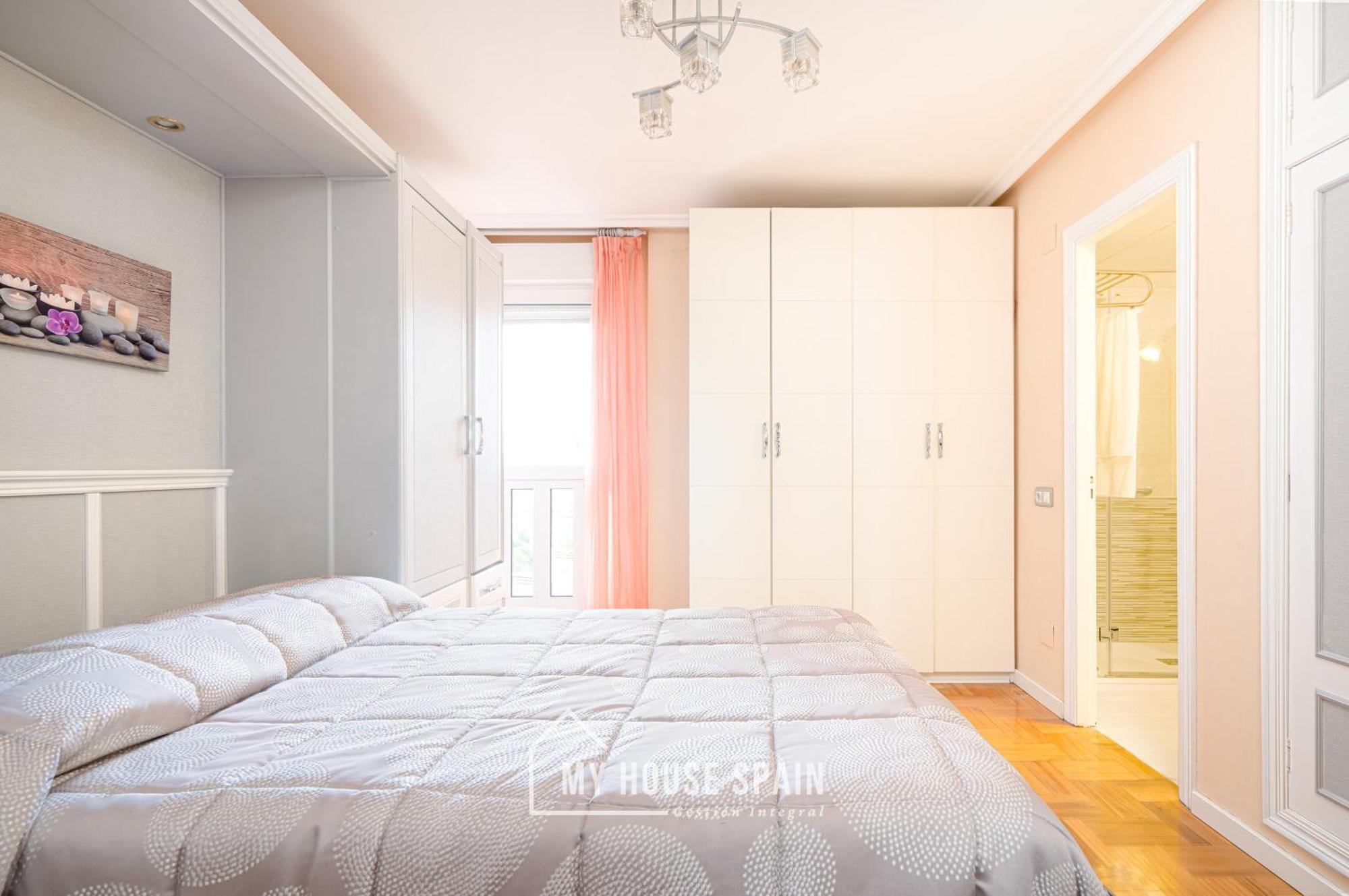 Myhousespain - Amplio Apartamento Con Vistas En Pleno Centro Gijon Bagian luar foto