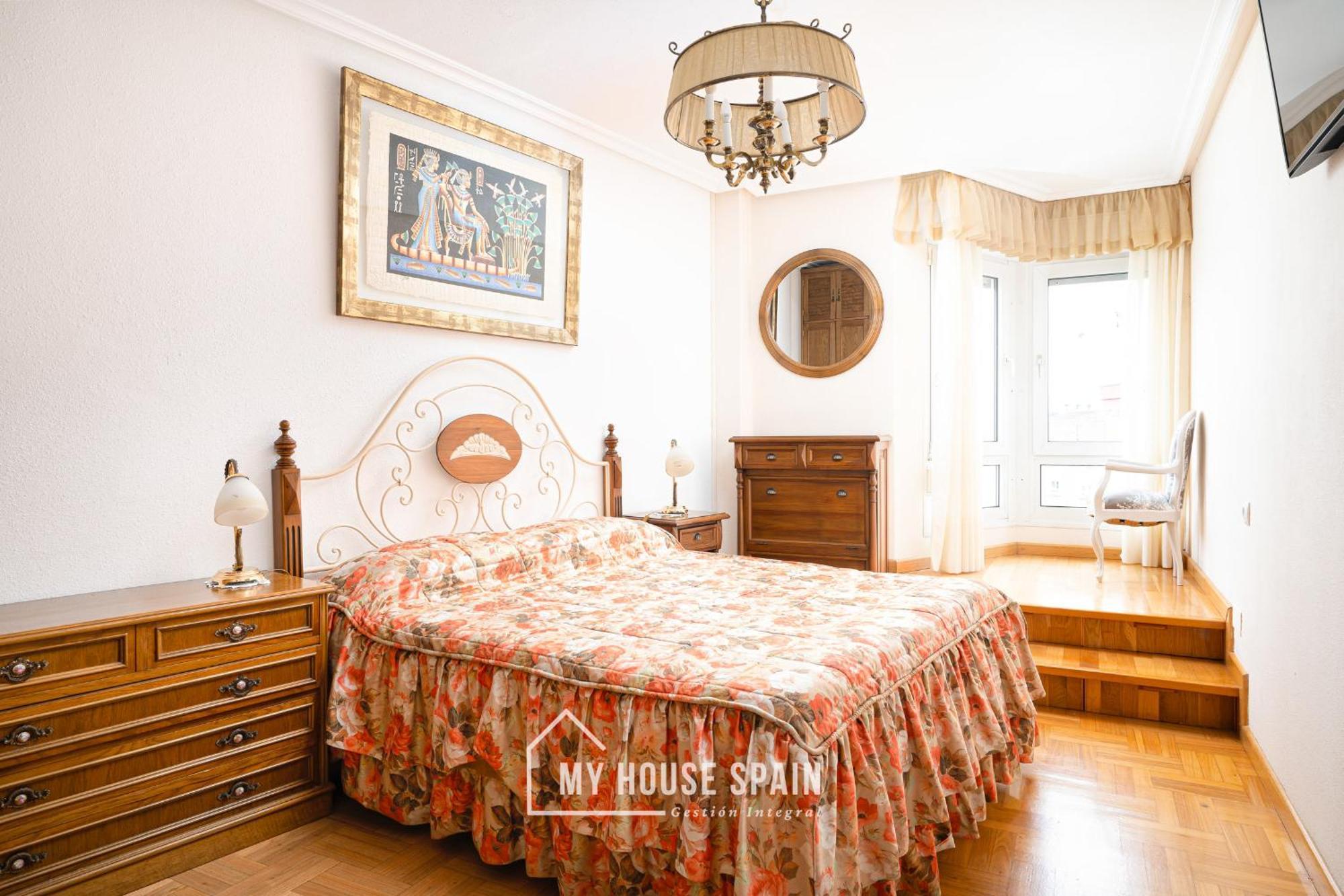 Myhousespain - Amplio Apartamento Con Vistas En Pleno Centro Gijon Bagian luar foto